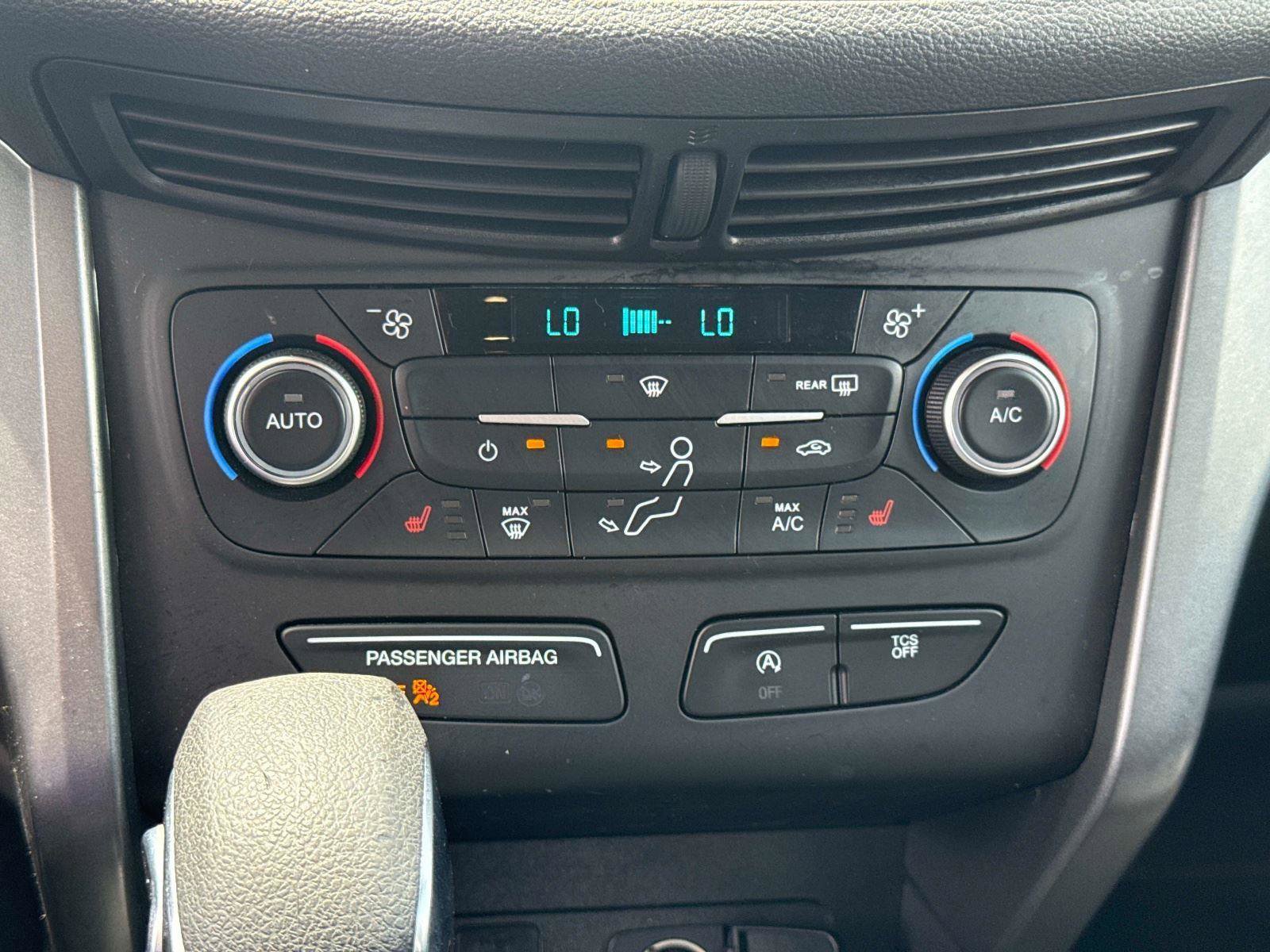 Used 2018 Ford Escape SE FWD image 24