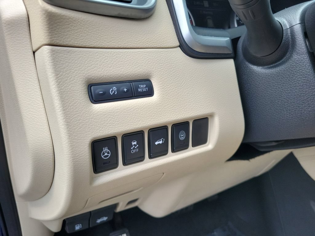 Certified 2022 Nissan Murano SL w/ SL Moonroof Package FWD image 21