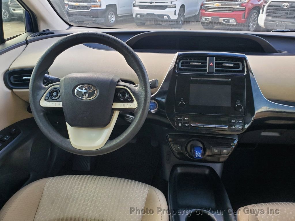 Used 2017 Toyota Prius Two FWD image 21
