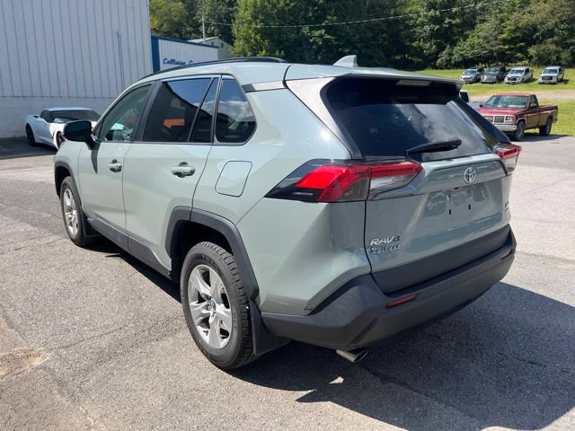 Used 2020 Toyota RAV4 XLE w/ All Weather Liner Package AWD/4WD image 8
