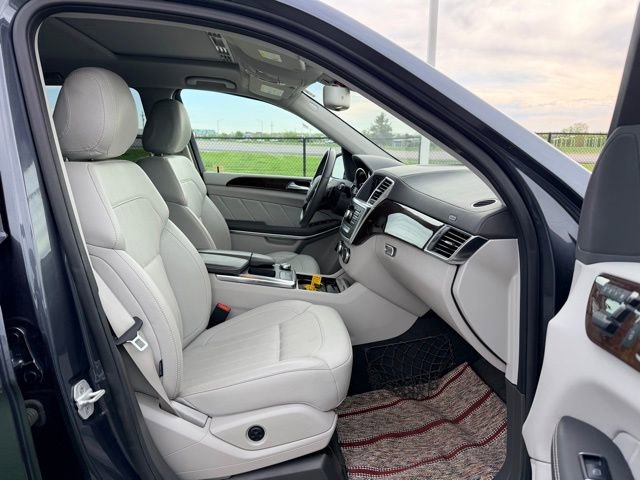 Used 2014 Mercedes-Benz GL 450 4MATIC image 11
