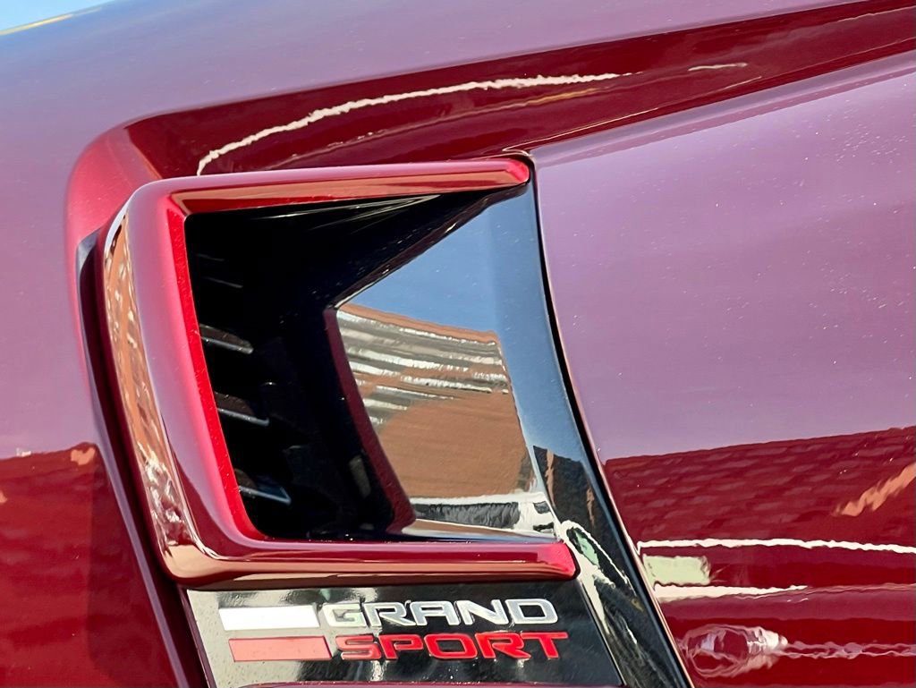 Used 2019 Chevrolet Corvette Grand Sport RWD image 7