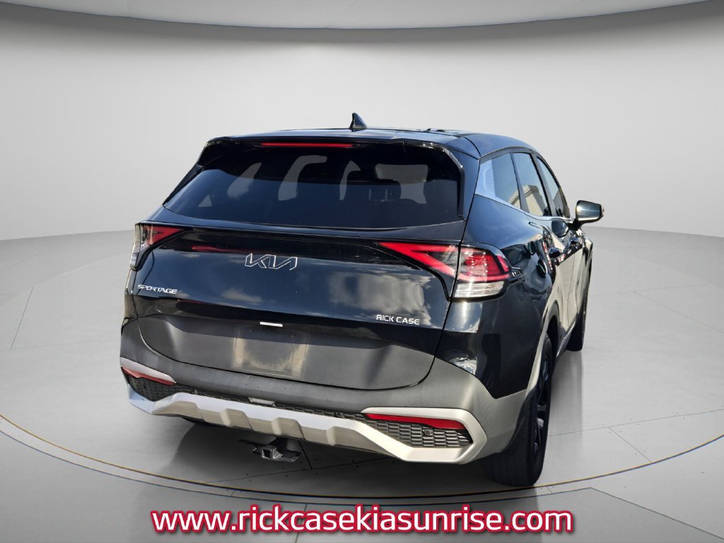 Used 2023 Kia Sportage EX FWD image 8