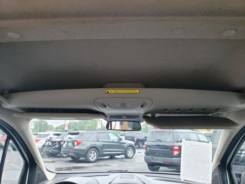 Used 2017 Ford Transit Connect XL FWD image 16