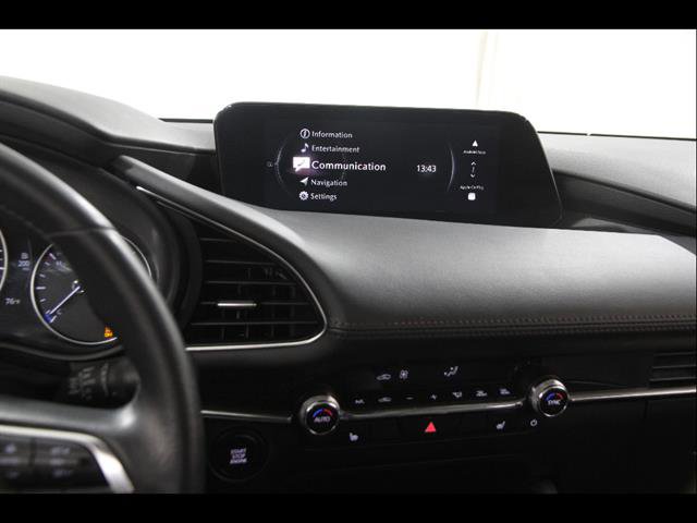 Used 2024 MAZDA MAZDA3 s FWD image 9