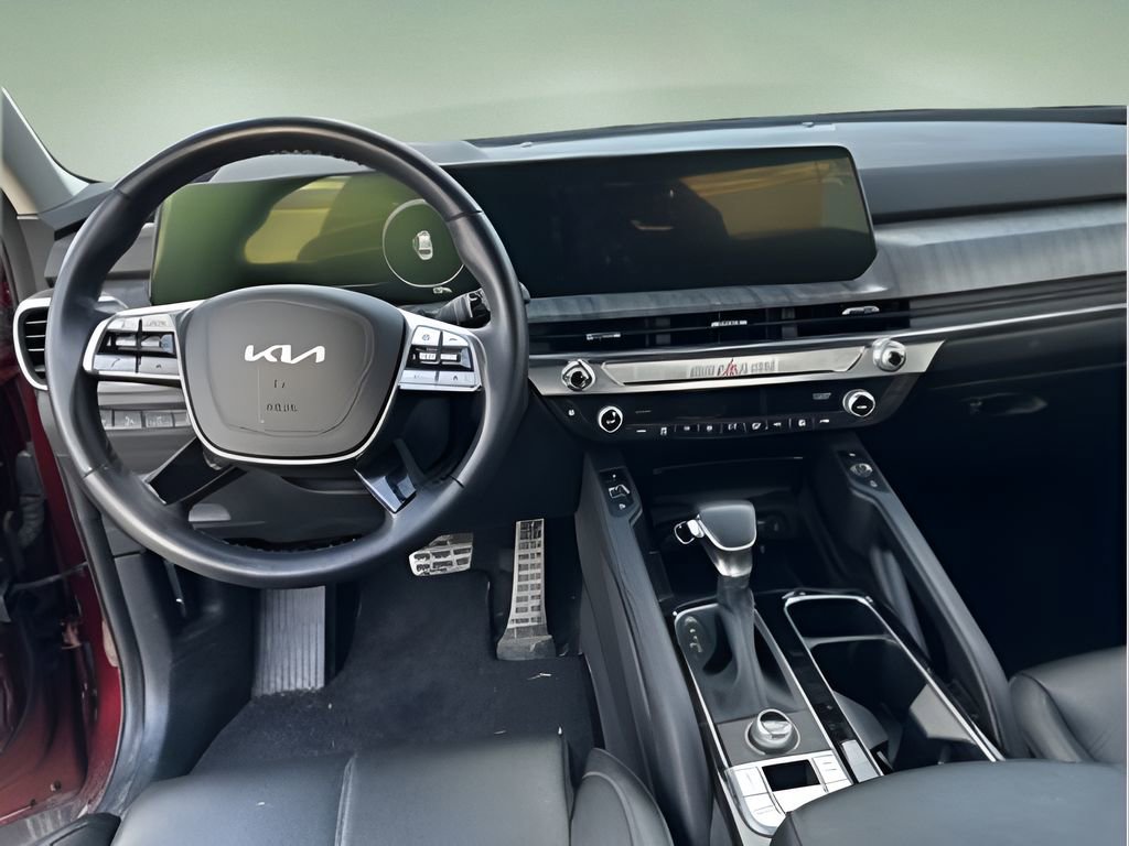Used 2024 Kia Telluride SX w/ Towing Package image 26