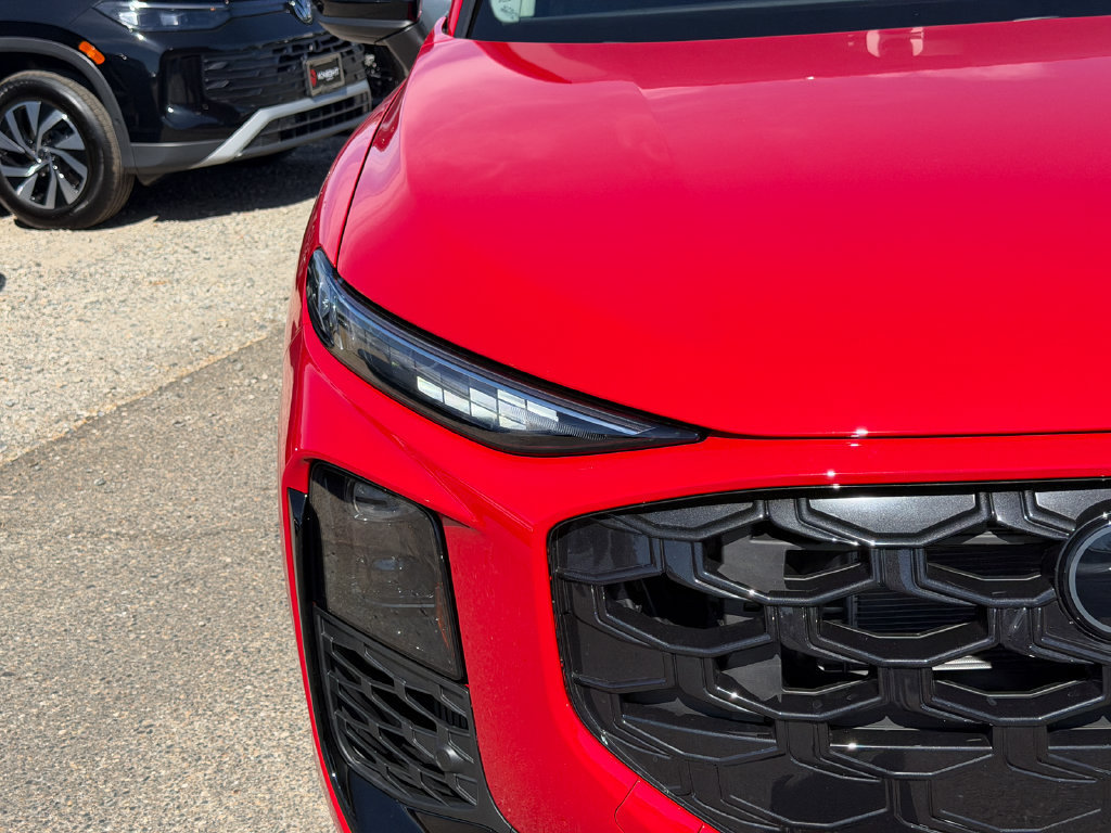 New 2026 Audi Q3 quattro 2.0T AWD/4WD image 5