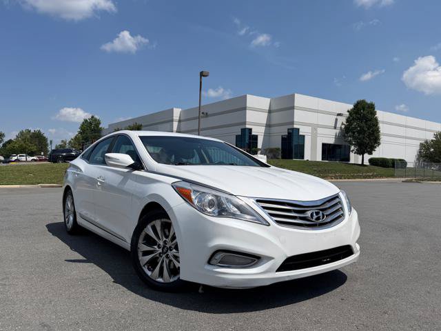 Used 2012 Hyundai Azera FWD image 2
