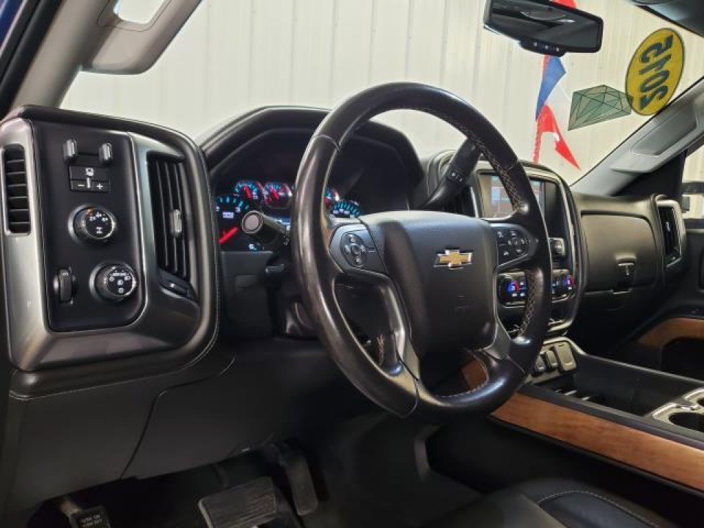 Used 2015 Chevrolet Silverado 2500 LTZ w/ Duramax Plus Package AWD/4WD image 18