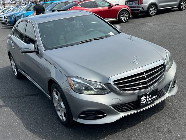 Used 2014 Mercedes-Benz E 350 4MATIC Sedan image 7