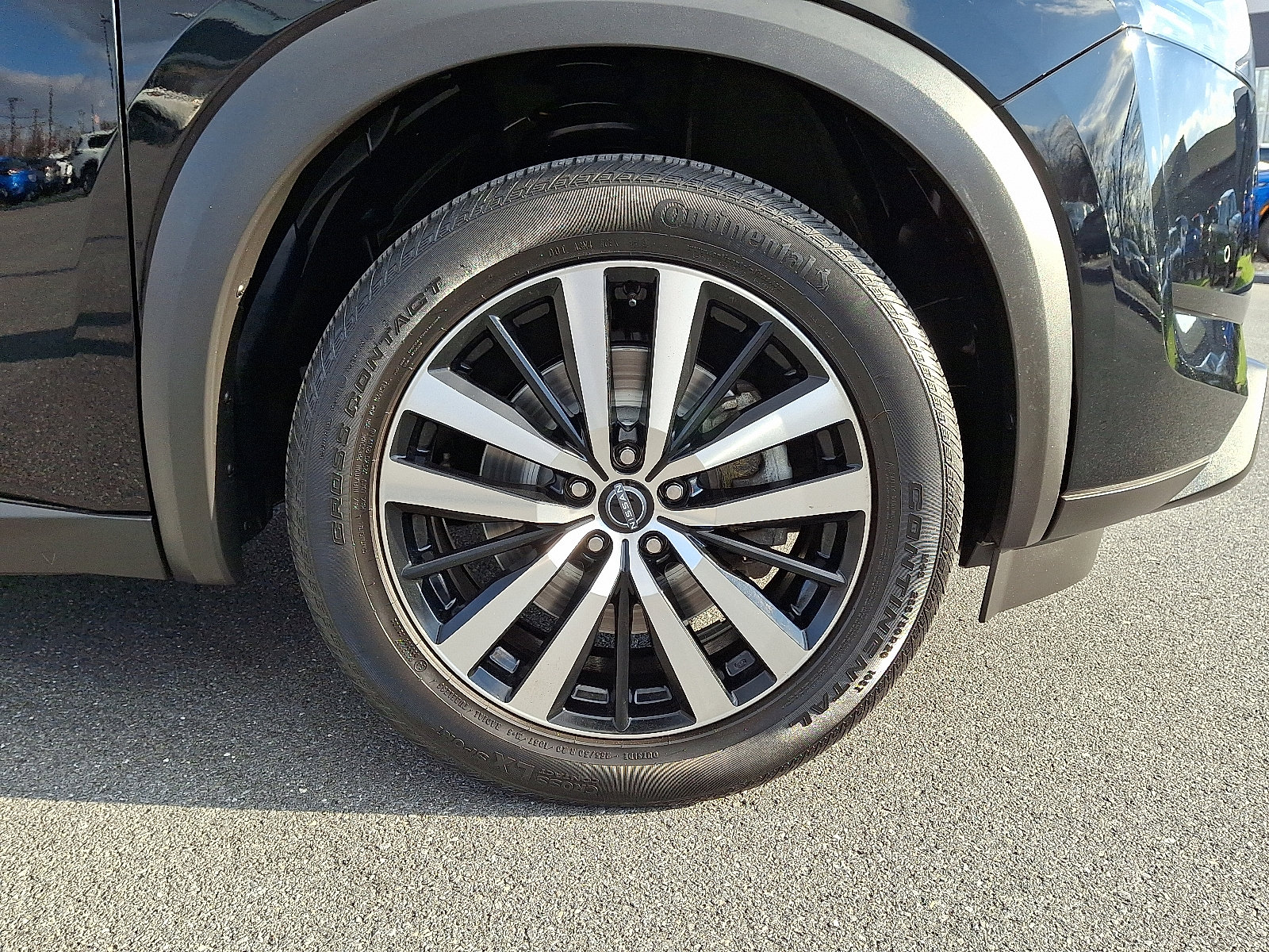 Certified 2023 Nissan Pathfinder Platinum w/ Cargo Package image 10