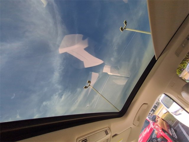 Certified 2021 Volkswagen Tiguan SEL image 24