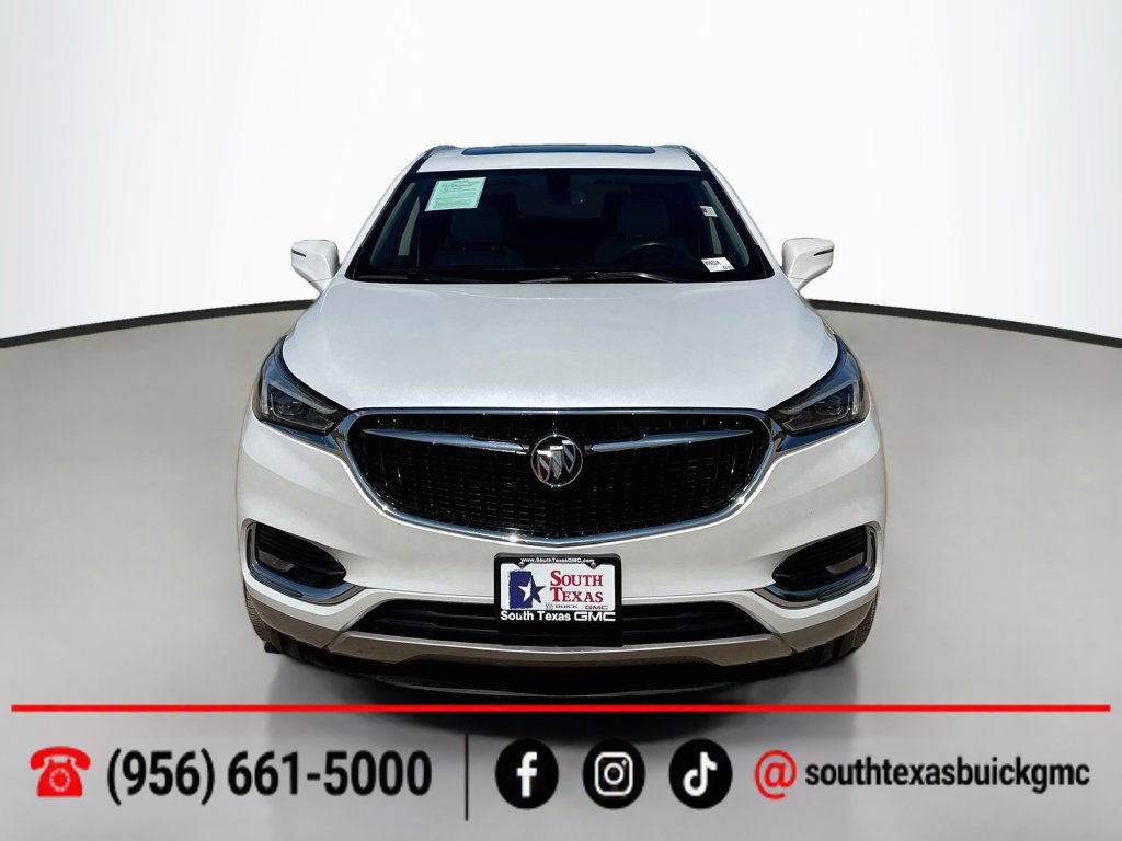 Used 2021 Buick Enclave Essence w/ Sound and Sites Package FWD image 2