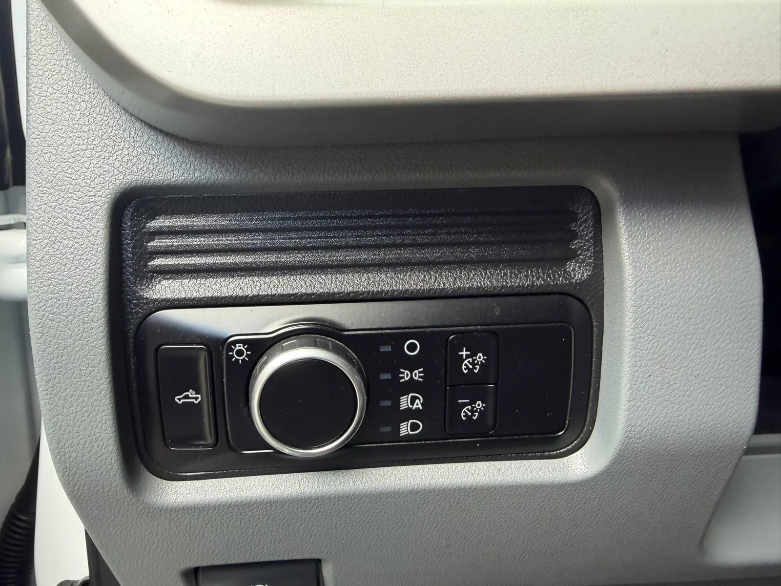 Used 2023 Ford F250 XL w/ 360-Degree Camera Package AWD/4WD image 15