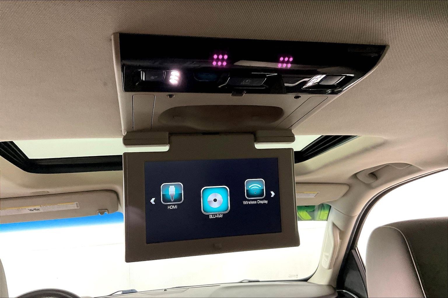 Used 2019 Chevrolet Tahoe Premier AWD/4WD image 36