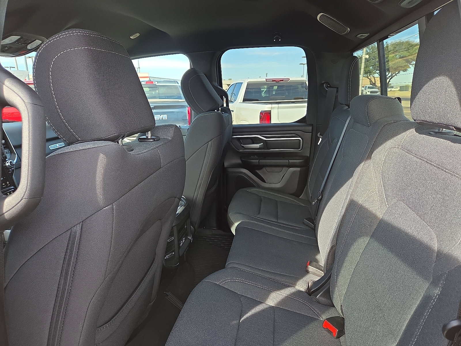 Used 2024 RAM 1500 Lone Star image 9