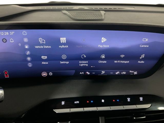 Used 2025 Buick Enclave Preferred image 11