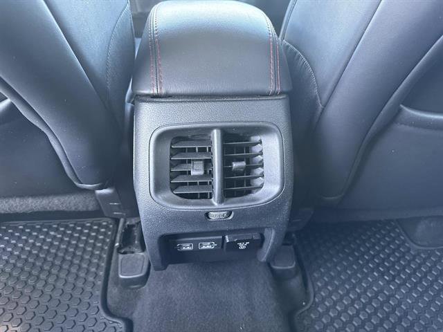 Used 2021 Jeep Cherokee Trailhawk w/ Comfort/Convenience Group image 14