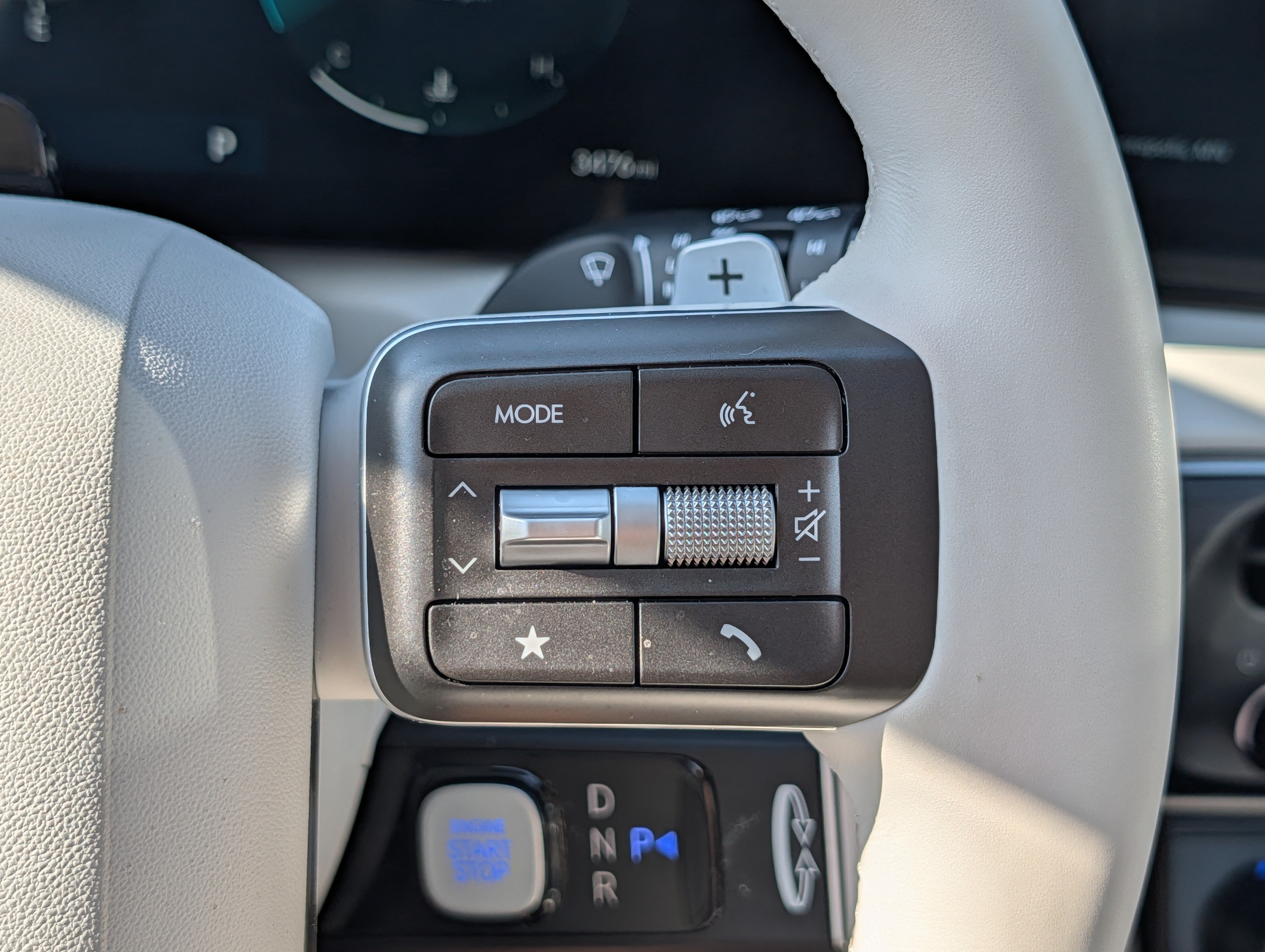Certified 2026 Hyundai Palisade SEL AWD/4WD image 30