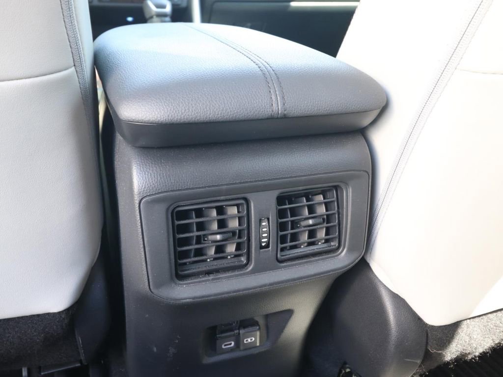 Used 2024 Toyota RAV4 Limited image 14