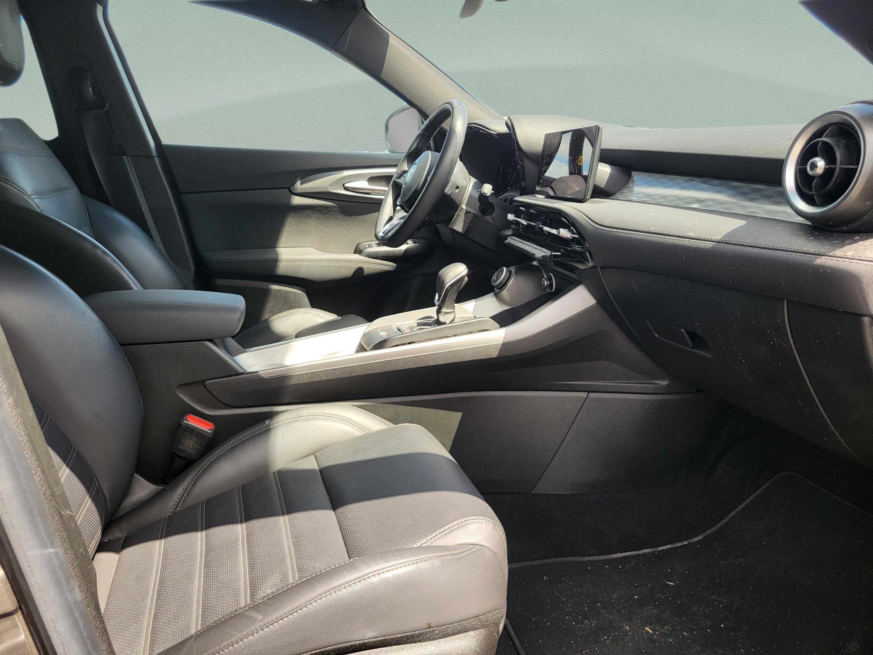 Used 2024 Alfa Romeo Tonale Ti AWD/4WD image 22