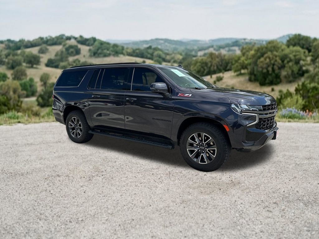 Used 2022 Chevrolet Suburban Z71 w/ Luxury Package AWD/4WD image 14