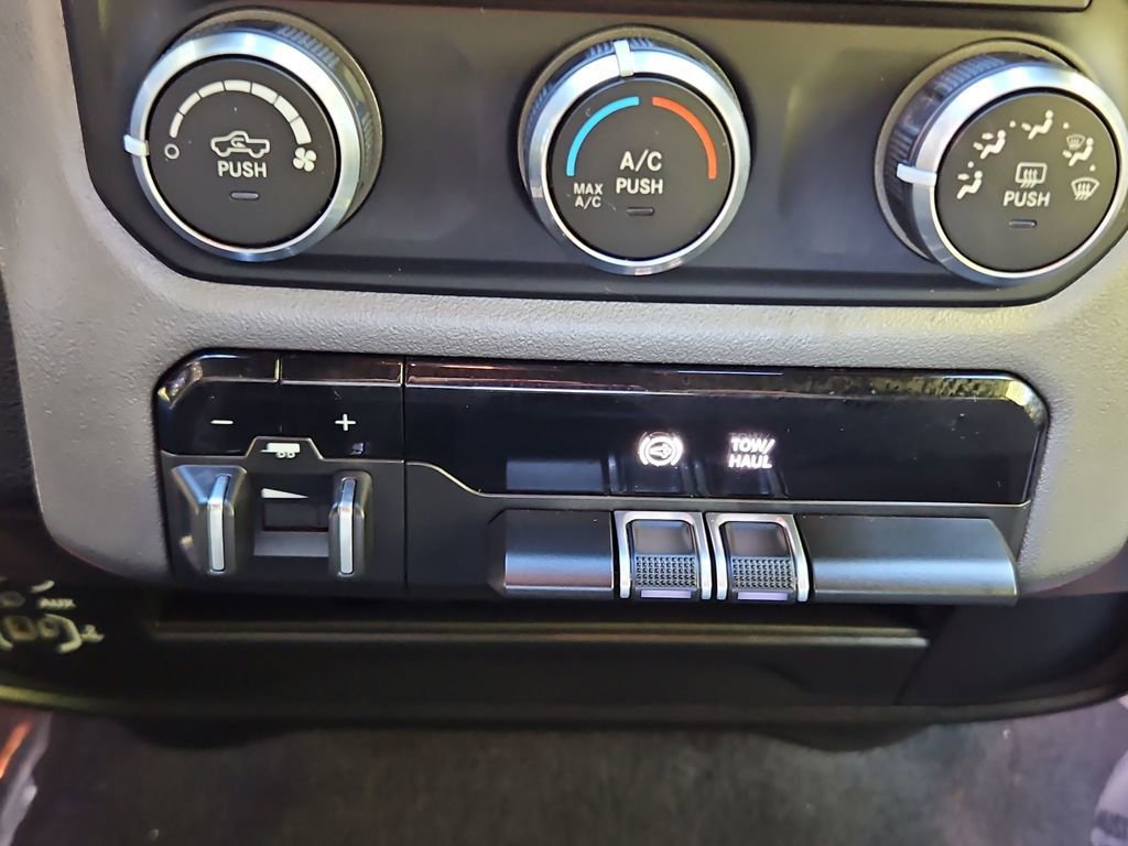 Used 2023 RAM 2500 Big Horn w/ Level 1 Equipment Group image 20