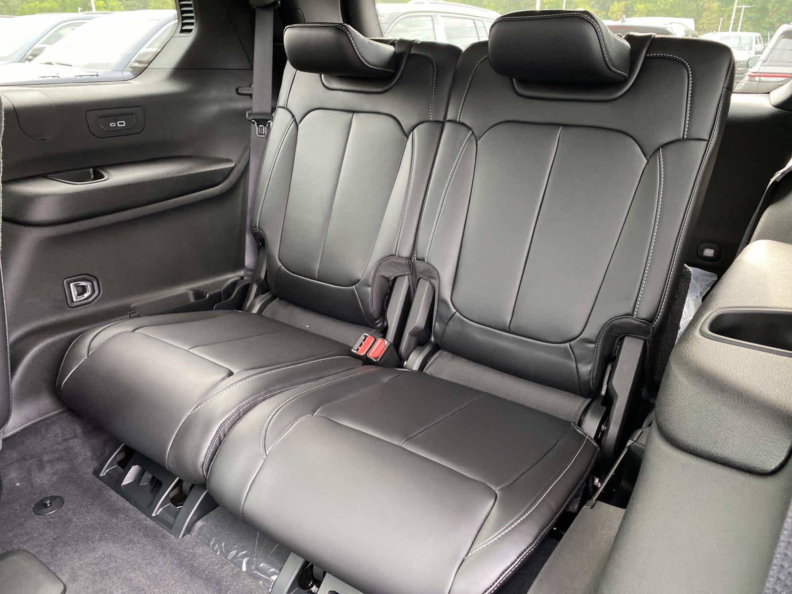 New 2027 Jeep Grand Cherokee L Limited AWD/4WD image 6