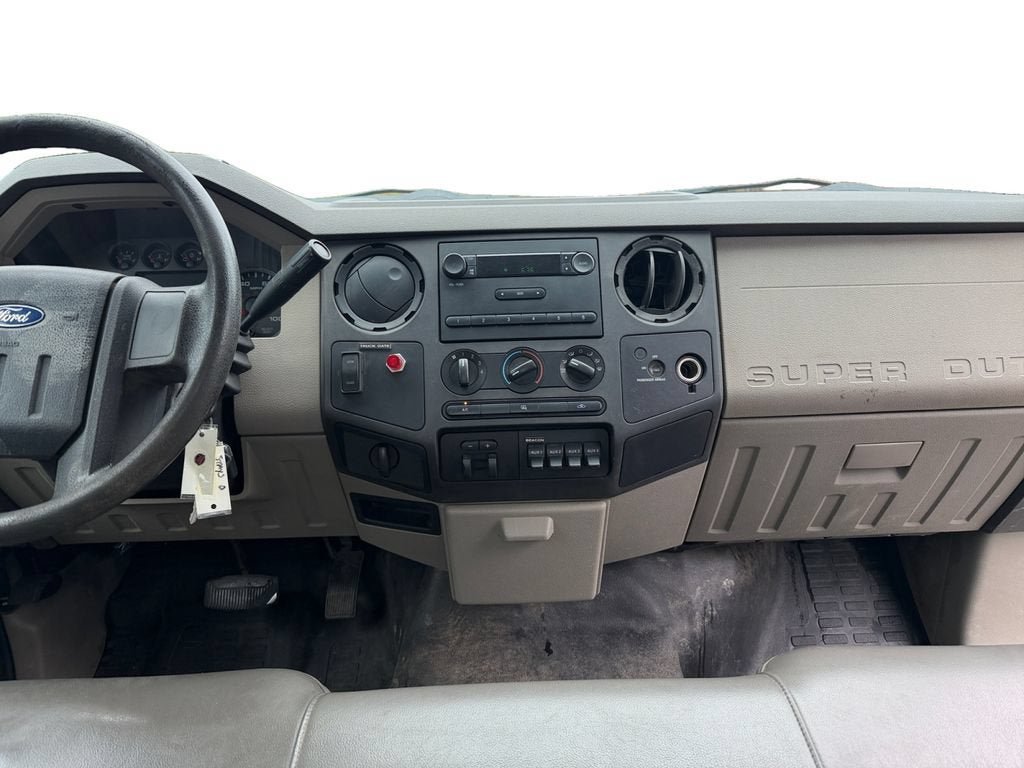 Used 2009 Ford F350 XL RWD image 12