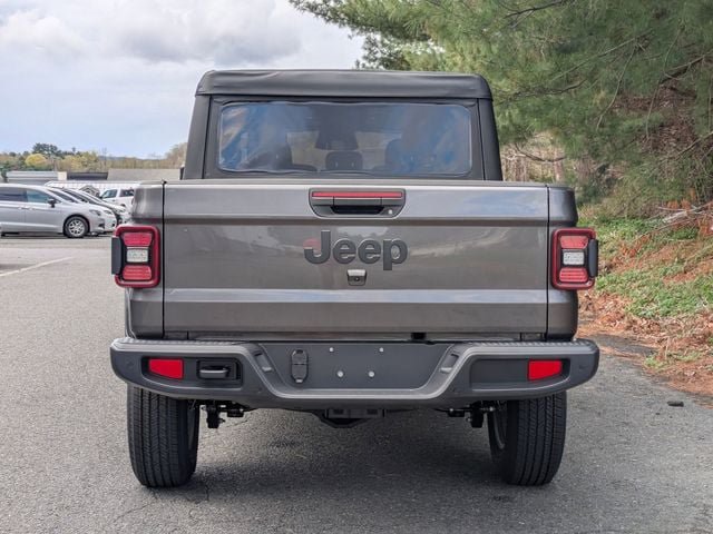 New 2026 Jeep Gladiator Sport AWD/4WD image 6
