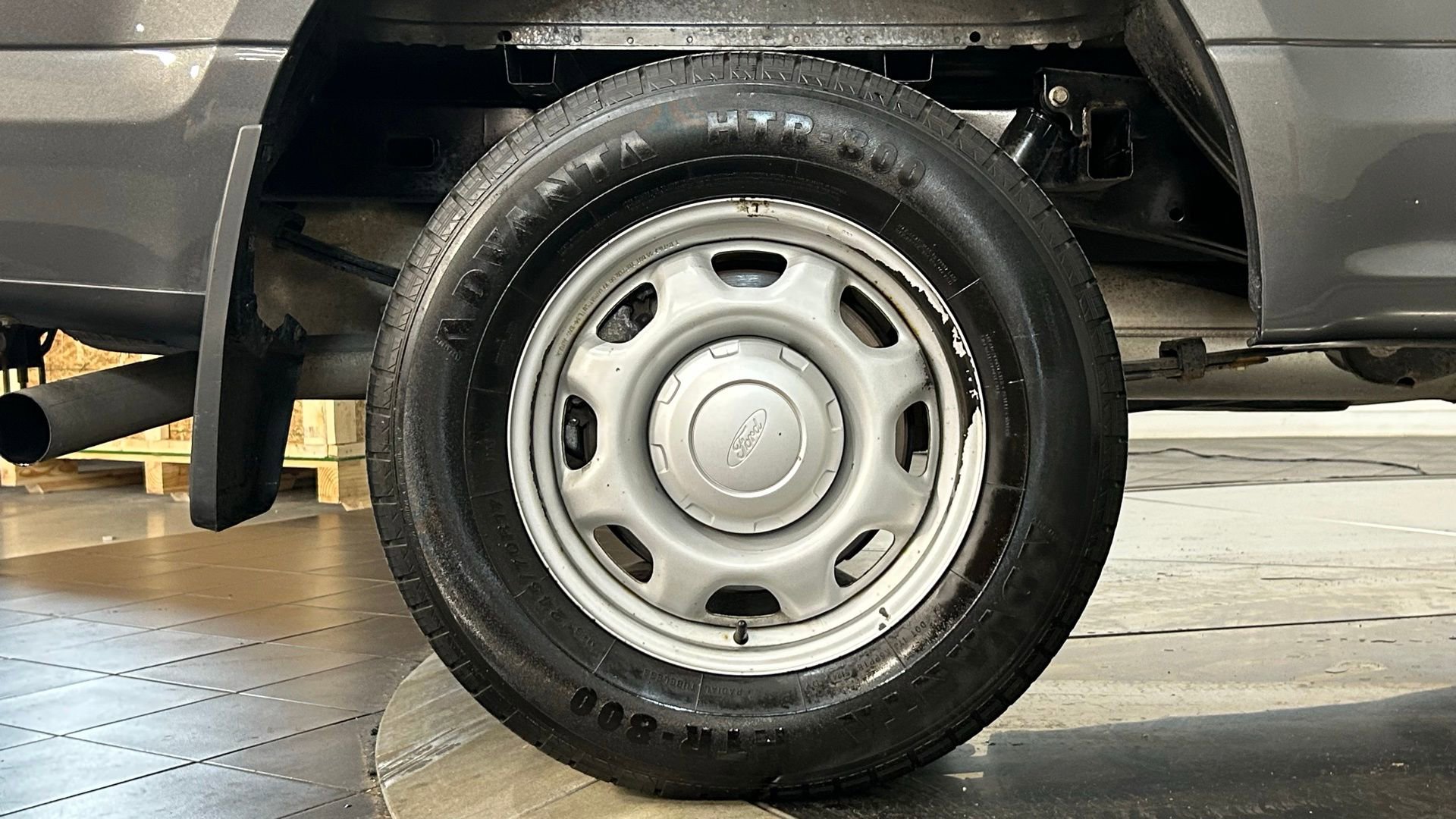 Used 2019 Ford F150 XL w/ Equipment Group 101A Mid RWD image 16