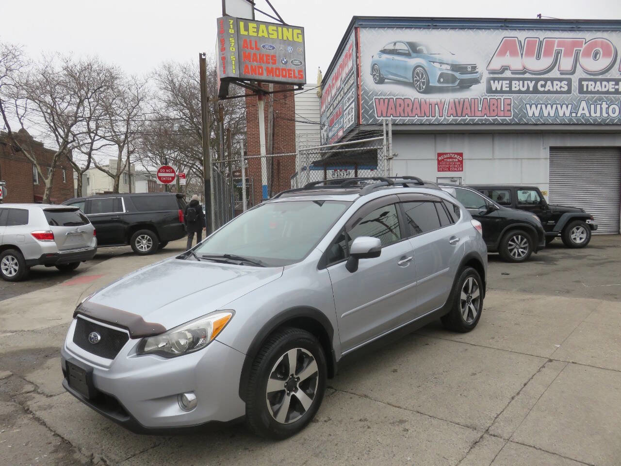 Used 2014 Subaru Crosstrek Touring AWD/4WD image 2