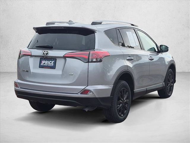 Used 2018 Toyota RAV4 LE w/ All Weather Liner Package FWD image 5