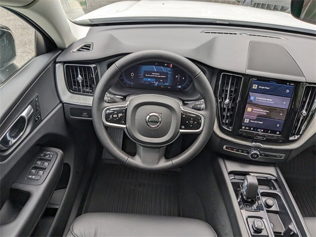New 2025 Volvo XC60 B5 Plus w/ Protection Package Premier image 17