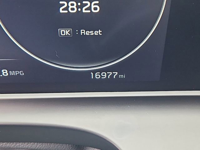 Certified 2024 Kia Seltos X-Line image 13