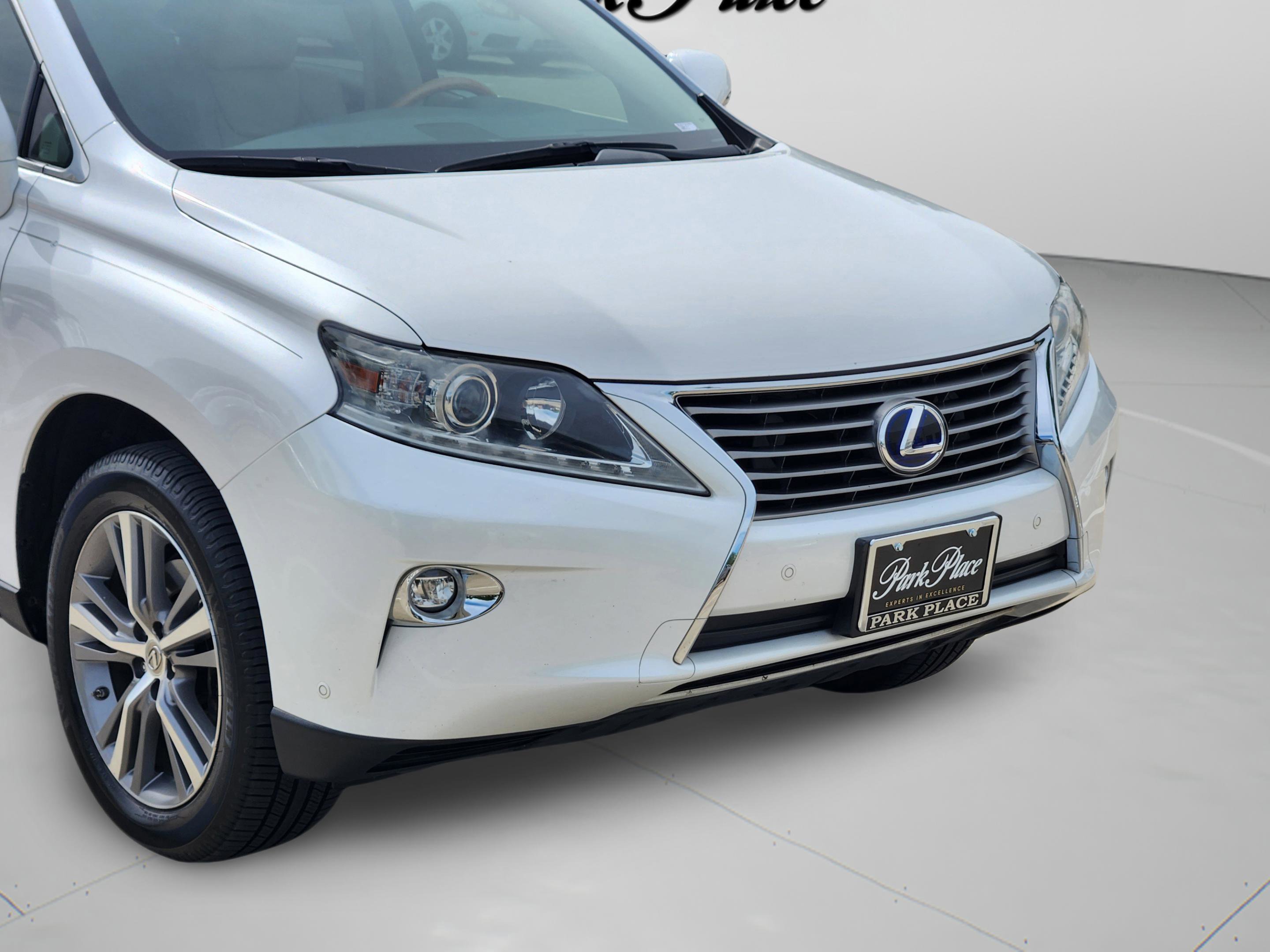 Used 2015 Lexus RX 450h FWD image 37