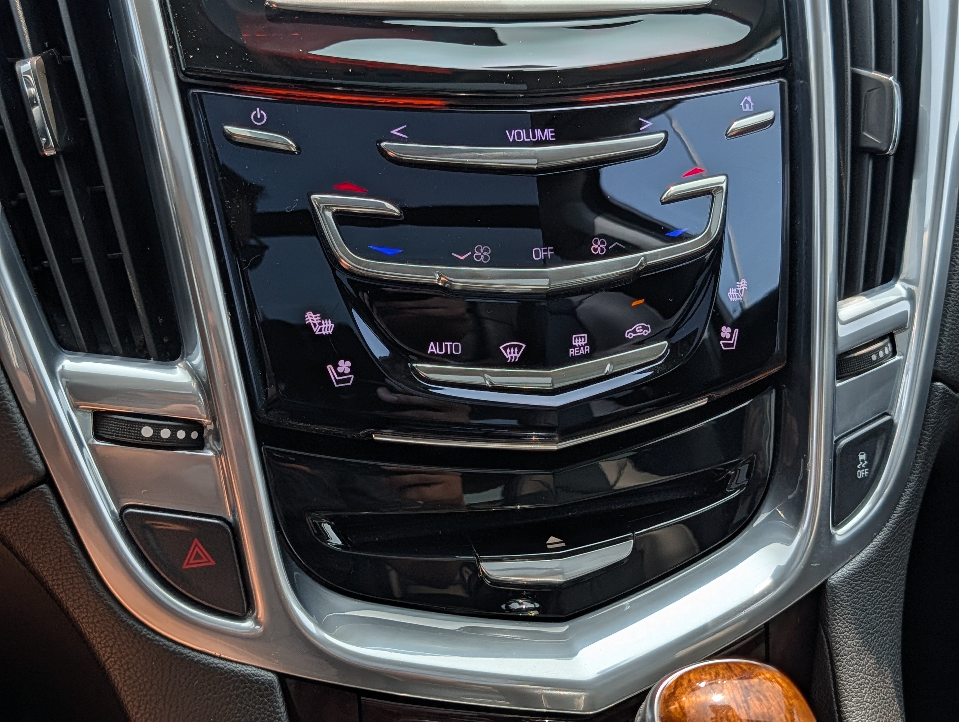 Used 2013 Cadillac SRX Premium AWD/4WD image 30