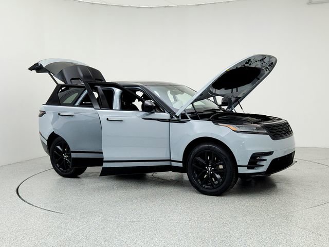 New 2026 Land Rover Range Rover Velar Dynamic SE image 10