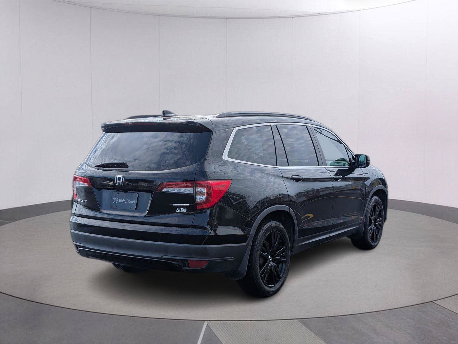 Used 2021 Honda Pilot Special Edition image 2