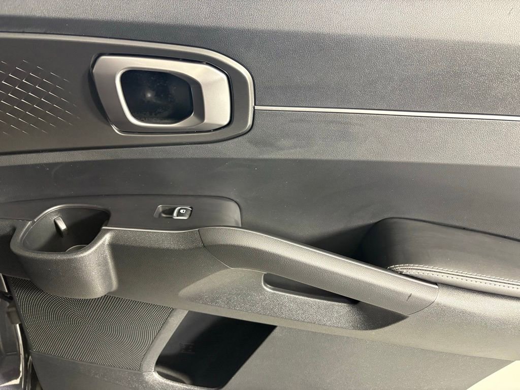 New 2026 Kia Sorento S w/ S Panoramic Sunroof Package image 15