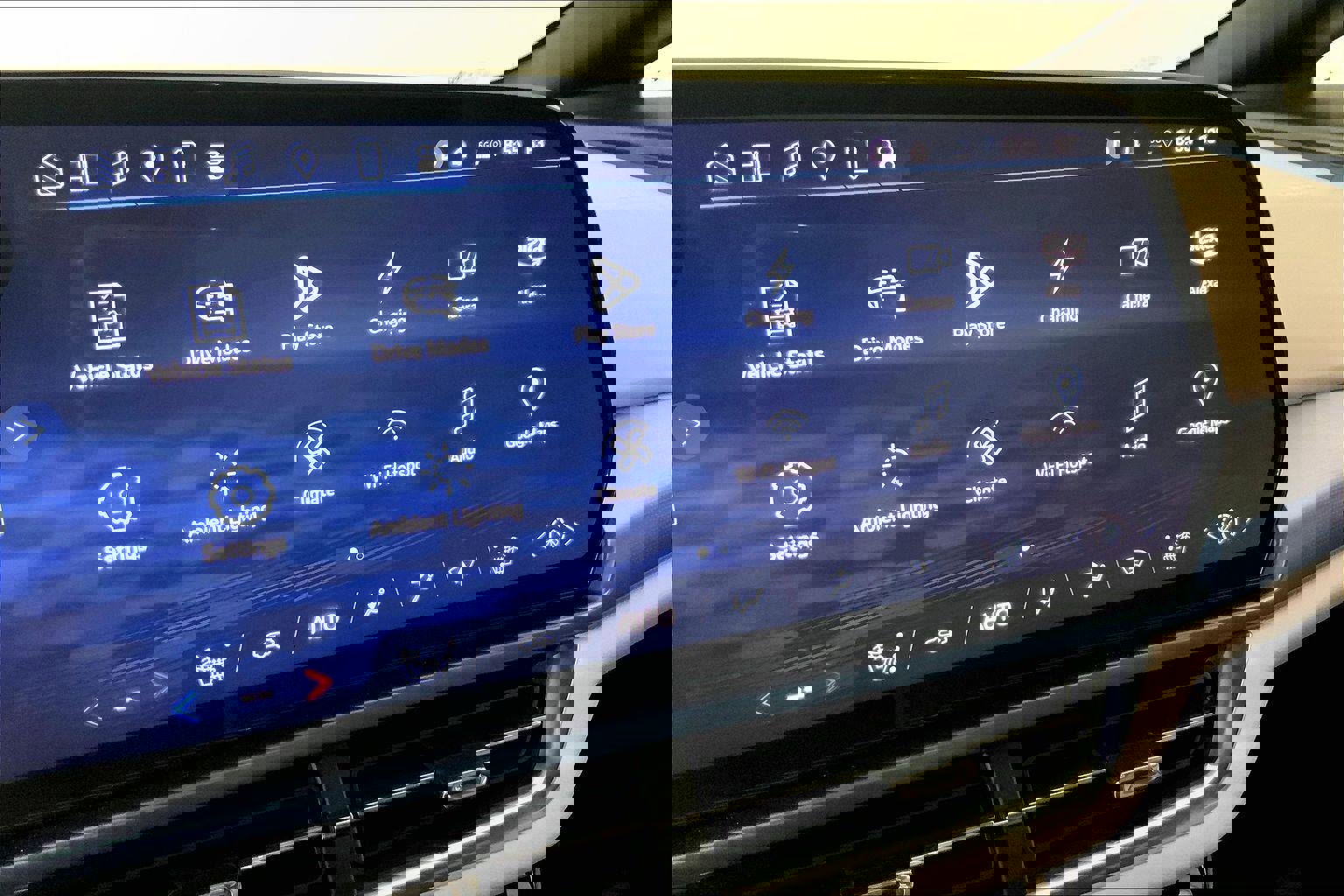 Used 2025 Chevrolet Equinox EV LT FWD image 6