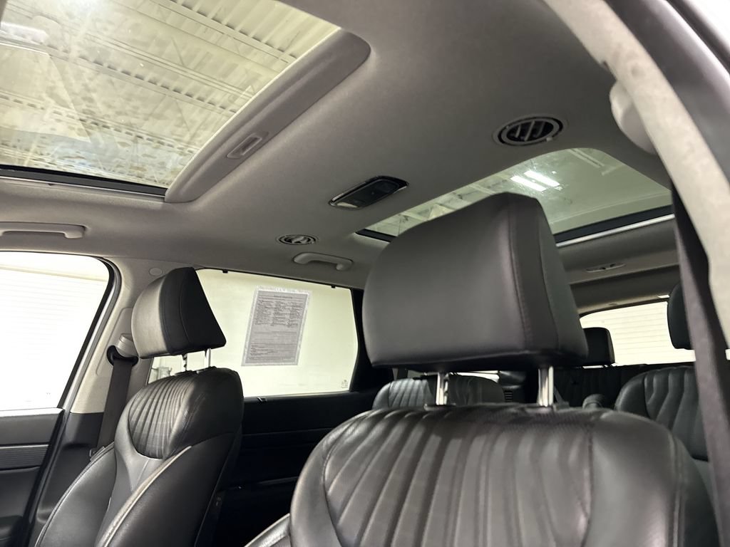 Used 2024 Hyundai Palisade Limited AWD/4WD image 20