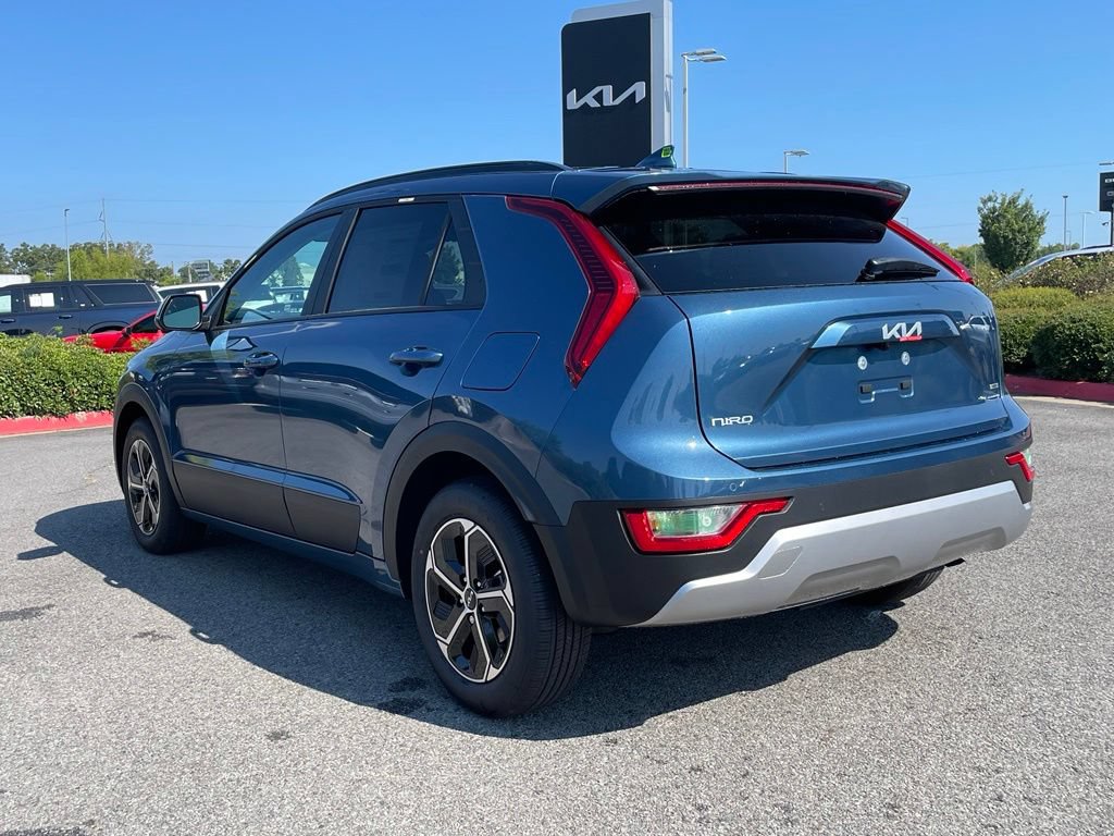 New 2026 Kia Niro EX FWD image 5