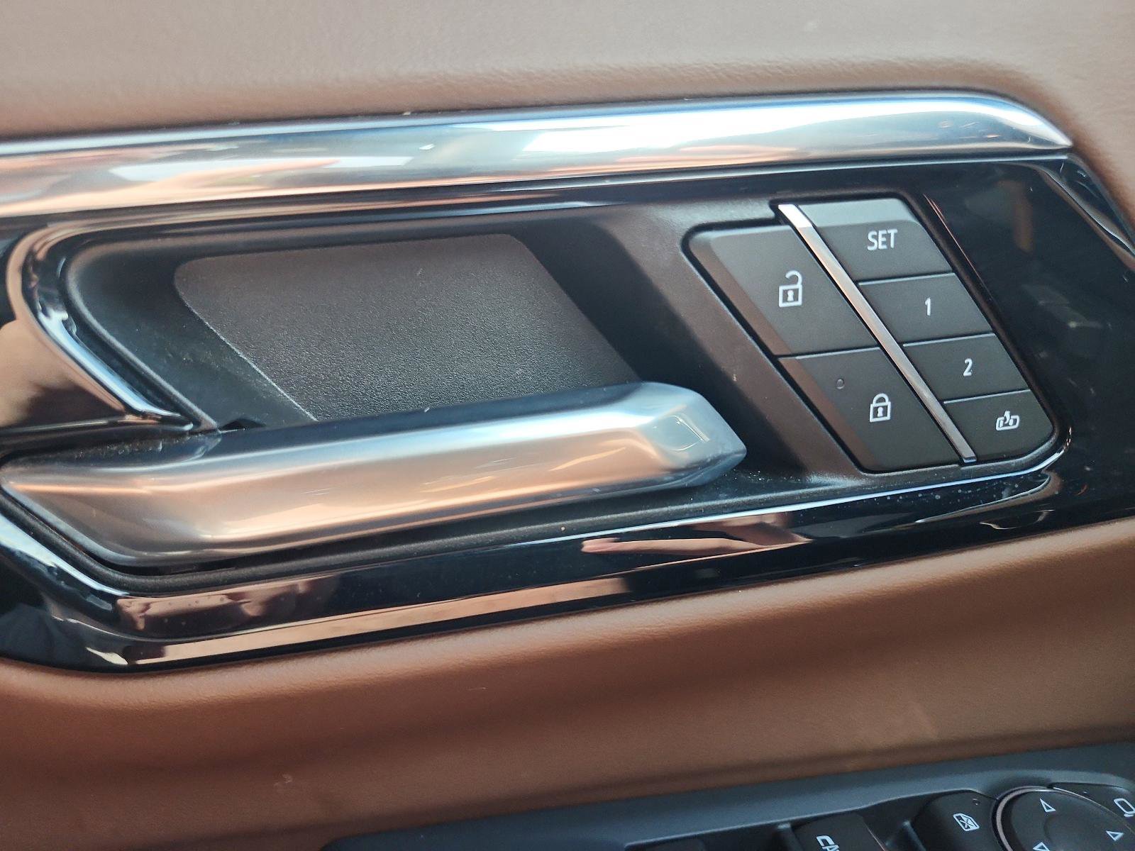 Used 2025 Chevrolet Tahoe High Country image 19