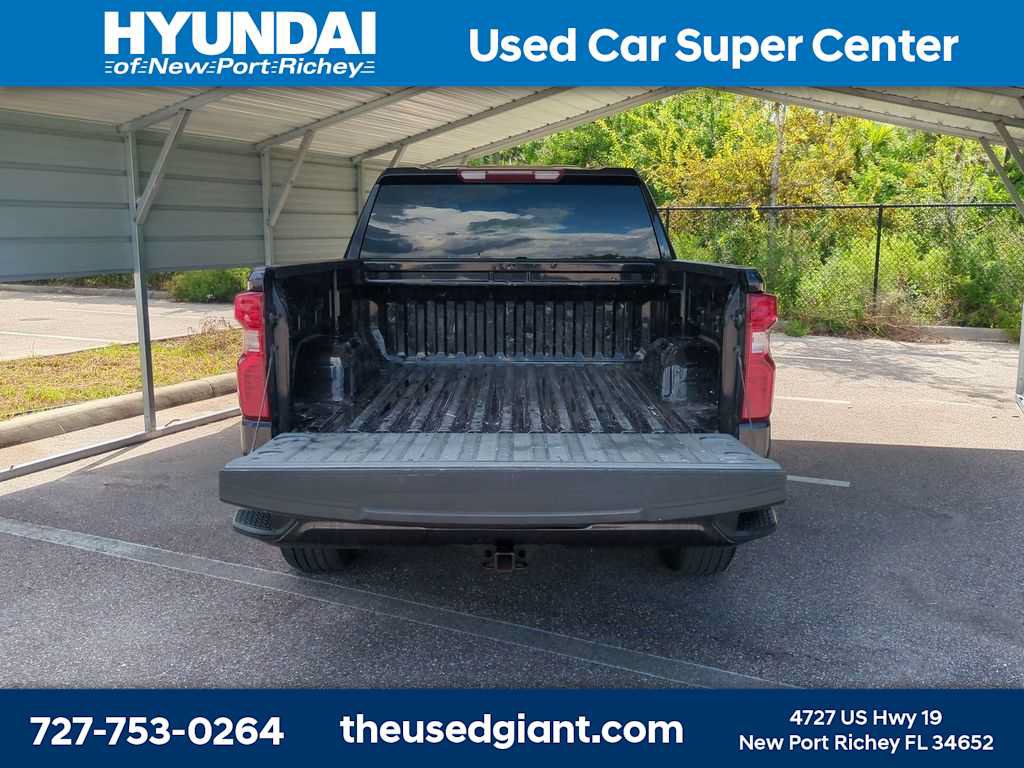 Used 2022 Chevrolet Silverado 1500 Custom AWD/4WD image 12