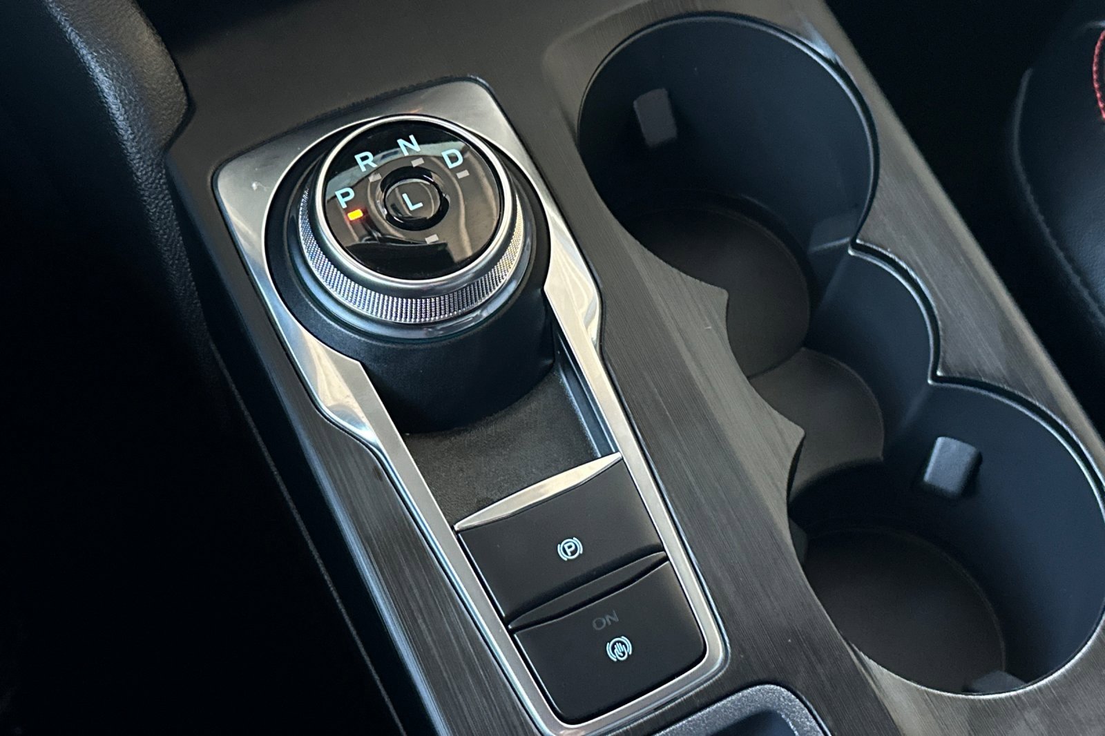 New 2025 Ford Escape ST-Line w/ Equipment Group 301A image 21