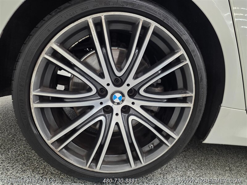 Used 2018 BMW 540i RWD image 14