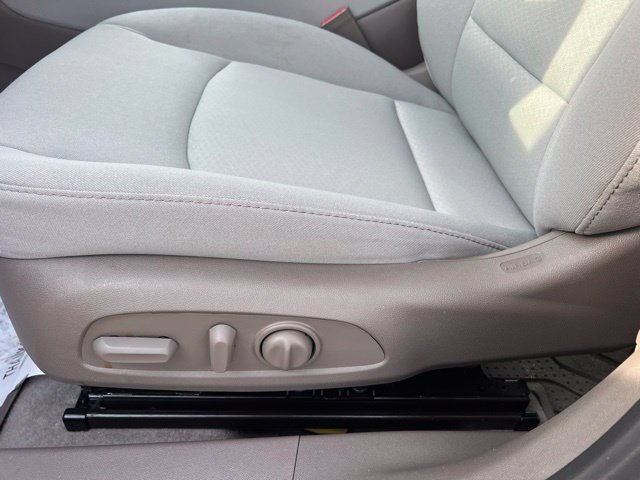Used 2023 Chevrolet Malibu LT FWD image 21