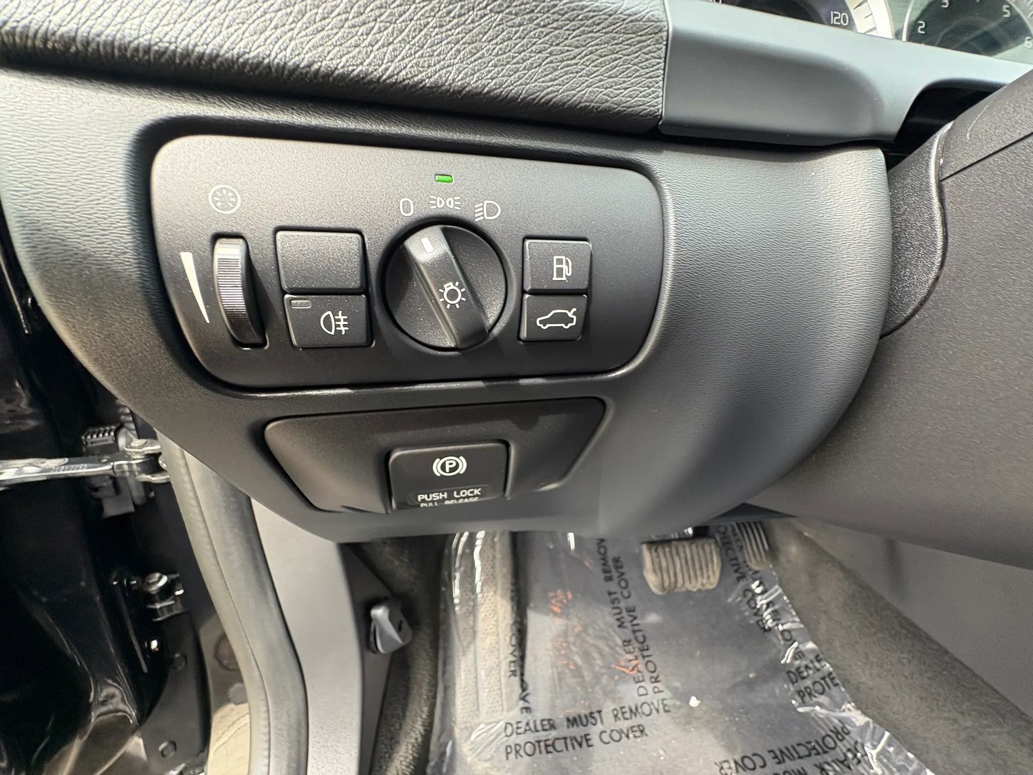 Used 2012 Volvo S60 T5 FWD image 10