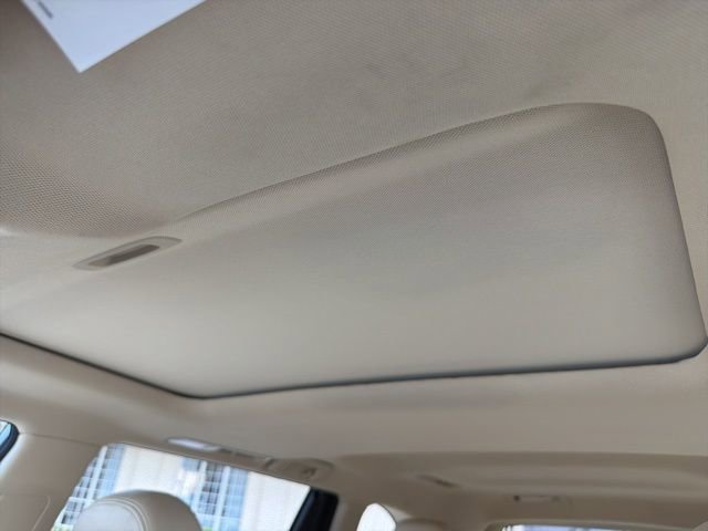 Used 2017 Toyota Highlander XLE image 31